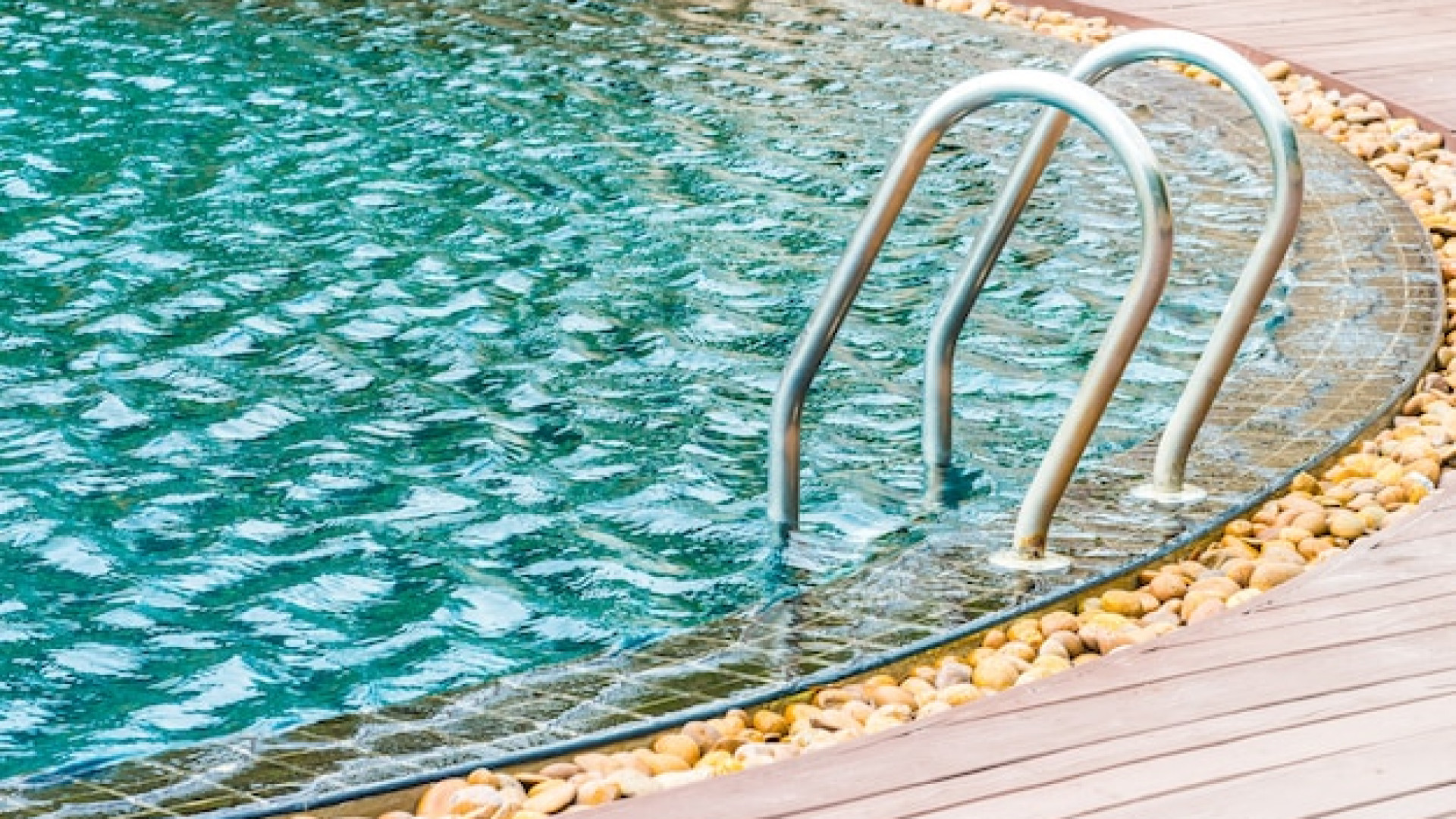 Pourquoi choisir une piscine coque ?